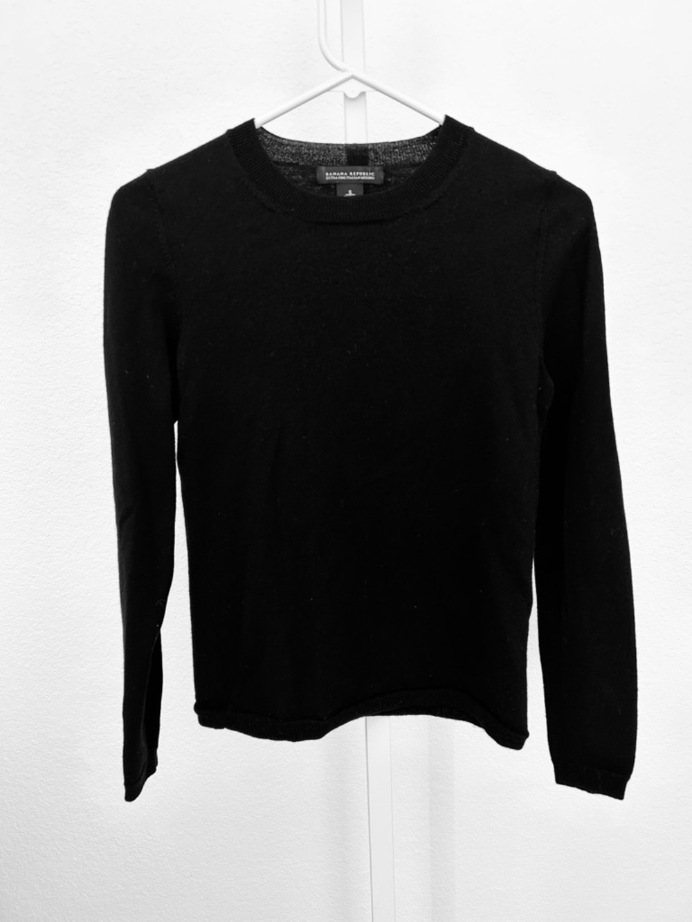 Banana Republic Sweater Extra Fine Italian Merino Wool Black Women's Size Small